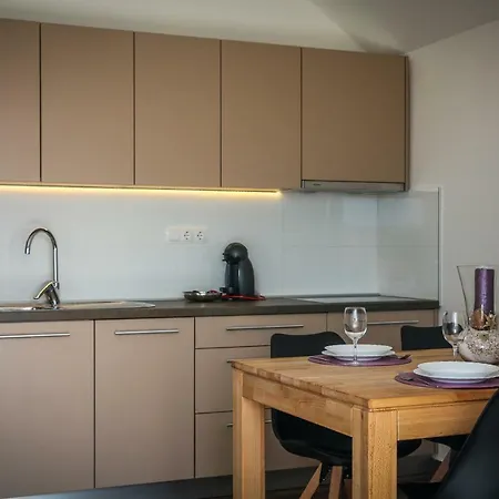 Tomljenovic Apartment