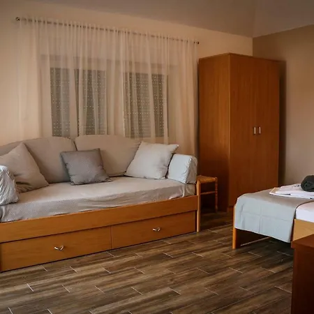 Tomljenovic Apartment *